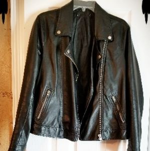 Women's faux leather jacket
